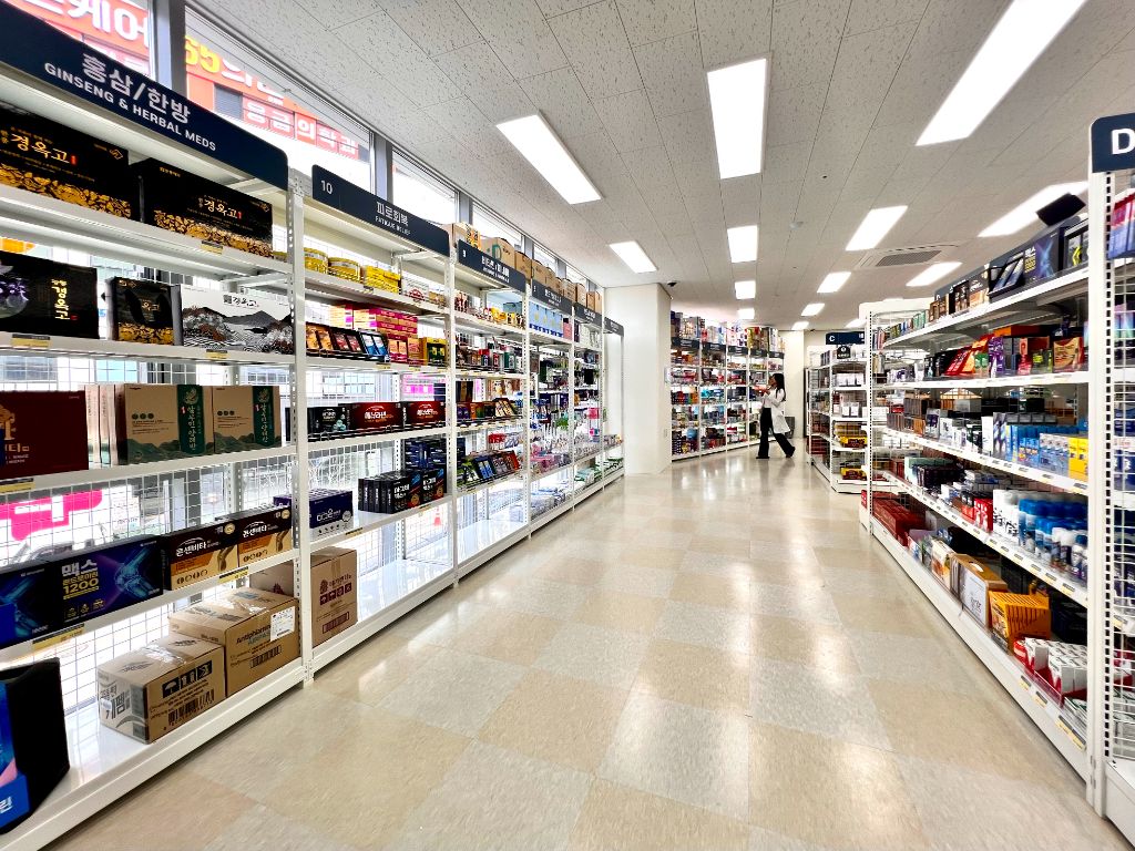 창고형 넓은 매장